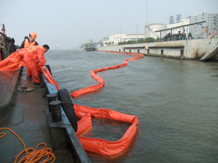 Spilldoc Marine Oil & Fuel Spill Containment PVC Floating Boom